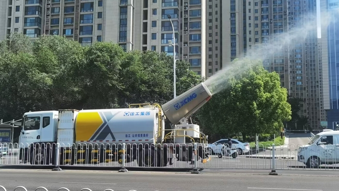 徐工多功能抑塵車，助力家鄉(xiāng)徐州環(huán)境，更“凈”一步！