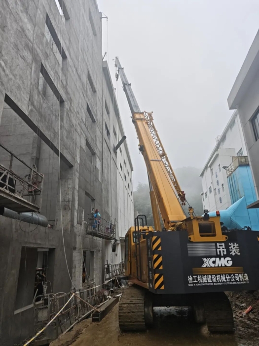 5米窄縫顯神威！請看XGTC30L5助力破解“灰塵圍城”！